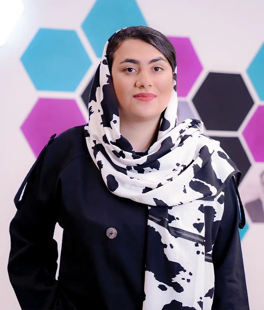 خانم هاشمی